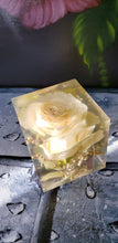 Preserving wedding Flowers in Large Resin Cube like glass Paperweight Keepsake Sweet romantic memories of your wedding, anniversary,funeral.