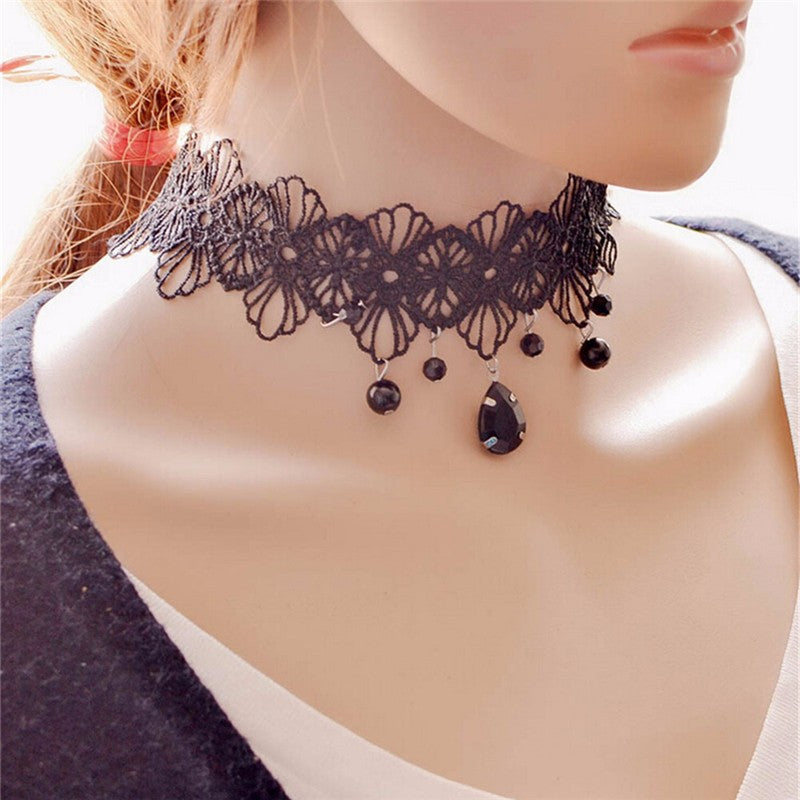 Yheakne Boho Black Lace Choker Necklace Black Flower Lace Necklace Chain  Gothic Choker Necklace Vintage Lace Collar Choker Necklace for Women and