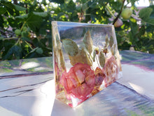 Preserved Pressed Funeral Flowers Photo in Flower Art Display Resin Paperweight Keepsake Bridal memories of your wedding anniversary,funeral