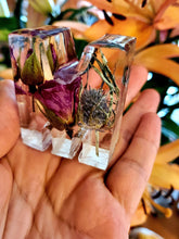 Resin Alphabet Letters ,YOUR OWN FLOWERS, funeral flowers preserved, flower keepsake letters, Flower Letters, Resin Art Flowers