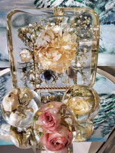 Wedding flower preservation, bouquet keepsake, wedding flower keepsake, bouquet preservation, wedding square keepsake, flower preservation.
