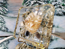 Wedding flower preservation, bouquet keepsake, wedding flower keepsake, bouquet preservation, wedding square keepsake, flower preservation.
