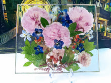 Custom Pressed Dried Wedding Flowers Bouquet Resin Frame. Flowers Preservation. Preserved Wedding Funeral Flowers. Pressed Flowers Frame.