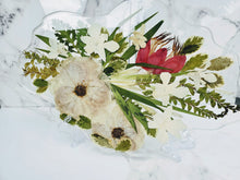 Wedding Pressed flower preservation, bouquet keepsake, flower frame, bouquet preservation, wedding geode keepsake, flower preservation.