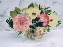 Wedding Pressed flower preservation, bouquet keepsake, flower frame, bouquet preservation, wedding geode keepsake, flower preservation.