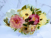 Wedding Pressed flower preservation, bouquet keepsake, flower frame, bouquet preservation, wedding geode keepsake, flower preservation.