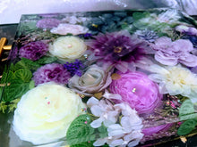 Wedding Flowers Preservation Tray. Pressed Bouquet Resin Tray Paperweight Organizer. Preserved Bridal Bouquet. Pressed Flowers tray