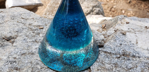 Custom Pet Loss Grief. Memorial Resin Pyramid Paperweight Keepsake.Memorial Gift with pet's ashes.Pet remembrance .Dog Cat ashes in resin.