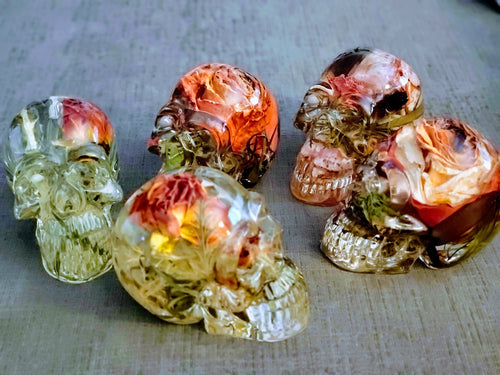 Custom Preserved Flowers Bouquet Preservation, Wedding Bridal DRIED Flowers, Wedding, Funeral Flowers, Keepsake. Paperweight Skull set