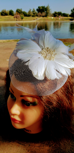 White Wedding Church Party Fascinator Hat.Costume Bridal Veil Wedding Hair Clip Head Accessory.White Funeral Derby Fascinator hat.Headpiece