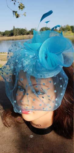 Turquoise Blue Fascinator Derby Race Bridal Church Hat. Wedding Tea Party Mini Hat.Costume Feather Veil Hair Clip Head Accessory.Headpiece