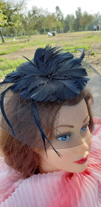 Black Fascinator Derby Race Bridal Church Hat. Wedding Tea Party Mini Hat.Costume Feather Hair Clip Head Accessory.Headpiece.Funeral Hat.