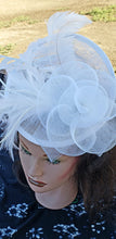 White Sinamay Fascinator. Derby Race Bridal Church Hat. White Wedding Mini Hat. Costume Feather Hair Clip Head Accessory.Headpiece