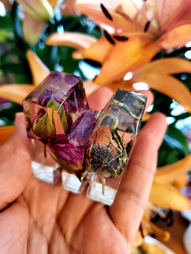 Resin Alphabet Letters ,YOUR OWN FLOWERS, funeral flowers preserved, flower keepsake letters, Flower Letters, Resin Art Flowers