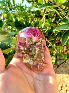 Resin Skull Pink Purple Rose Preserved Flowers Paperweight Keepsake. Preserved Rose Paperweight.Rose Keepsake.Flower Skull Paperweight.