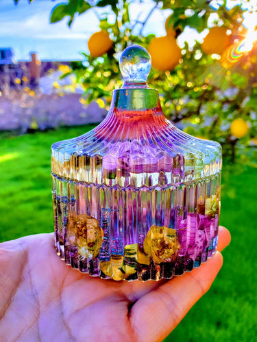 Custom Preserved Bridal Wedding Pressed Flowers Petals in Resin Trinket Box with Lid Paperweight Keepsake memories of your wedding,funeral.