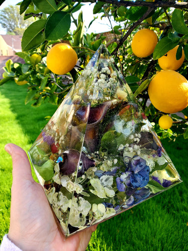 Wedding Flowers Preservation Large Resin Pyramid Paperweight Keepsake Sweet romantic memories of your wedding, anniversary, funeral.