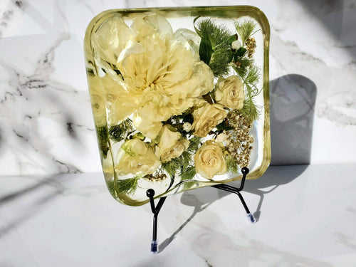 Wedding flower preservation, bouquet keepsake, wedding flower keepsake, bouquet preservation, wedding square keepsake, flower preservation.