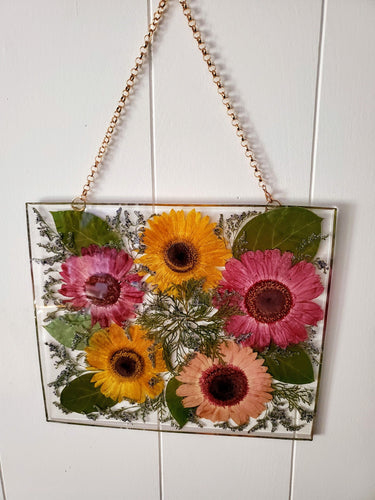 Custom Pressed Wedding Flowers Bouquet Resin Frame. Flowers Preservation. Preserved Wedding Funeral Flowers. Pressed Flowers Hanging Frame.