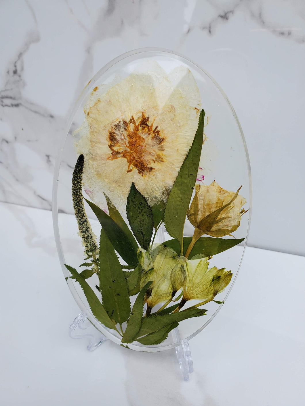 Custom Pressed Dried Wedding Flowers Bouquet Resin Frame. Flowers Preservation. Preserved Wedding Funeral Flowers. Pressed Flowers Frame.