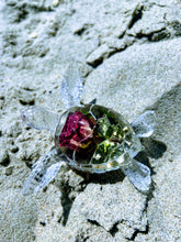 Resin Sea Turtle Preserved Rose Flowers Paperweight Keepsake. Preserved Flower Paperweight. Flowers Keepsake. Turtle Paperweight.