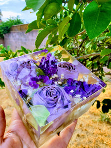 Wedding Flowers Preservation Resin cube paperweights .Funeral Memorial service flowers preservation. Bridal bouquet preservation.