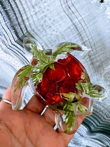 Resin Sea Turtle Preserved Rose Flowers Paperweight Keepsake. Preserved Flower Paperweight. Flowers Keepsake. Turtle Paperweight.